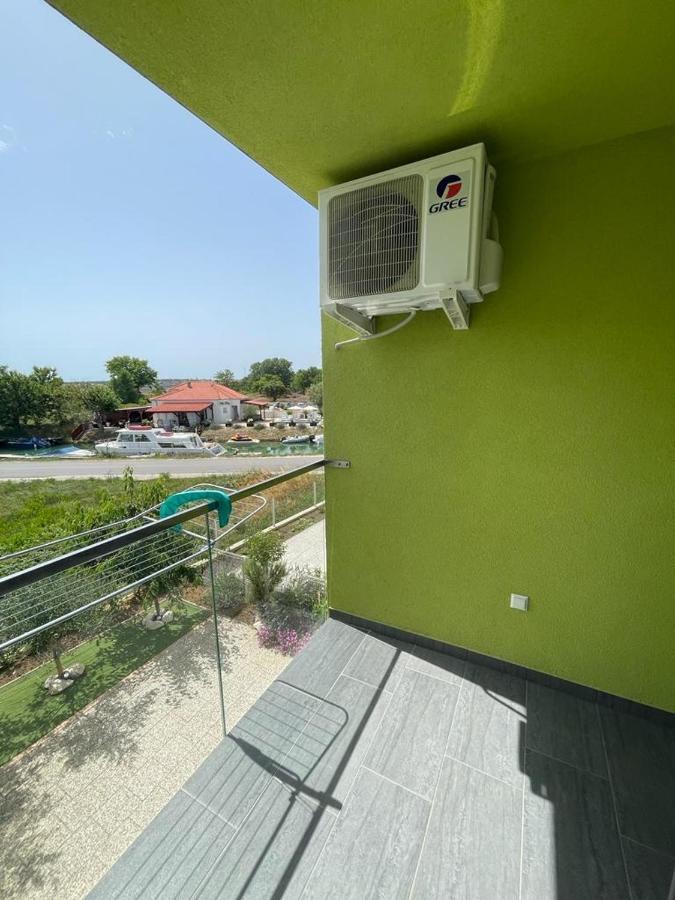 נין Apartmani Matko מראה חיצוני תמונה